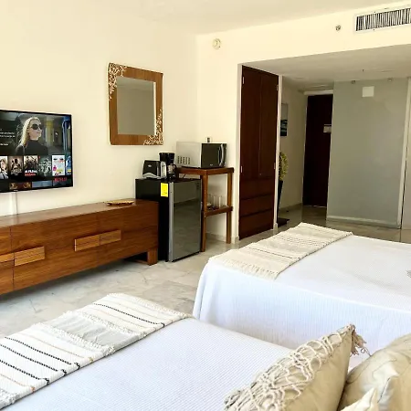 Xcanan Loft On Park Royal, The Best Area In Cancun Right On The Beach Exterior photo